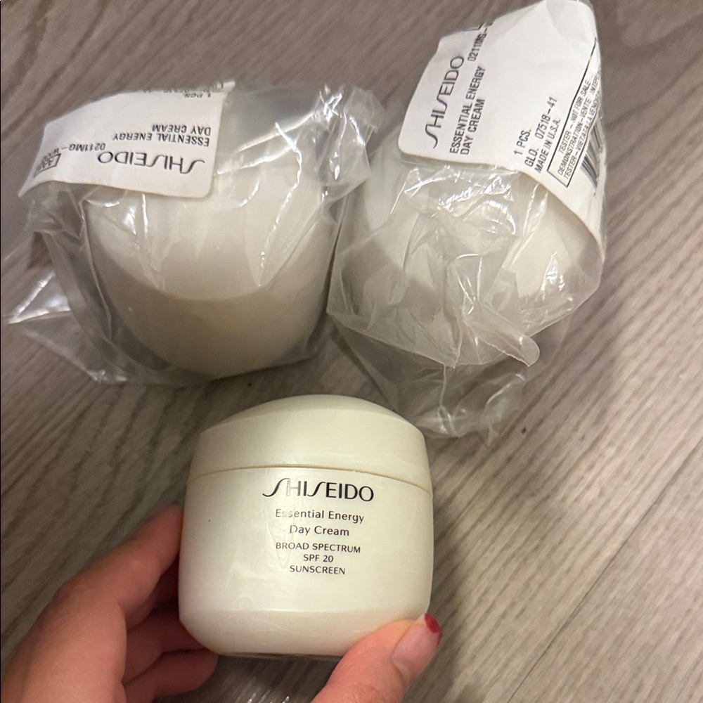 Shiseido Essential Energy Day Cream - Ivory White Jar (Set of 3)
